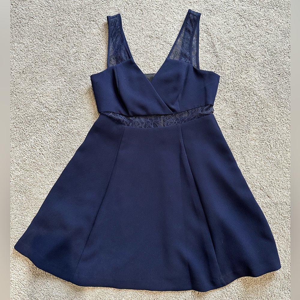 BCBGeneration deep blue lace mini dress BNWT size 6